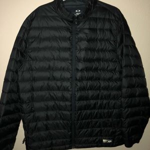 Men’s Oakley Black Puffer jacket